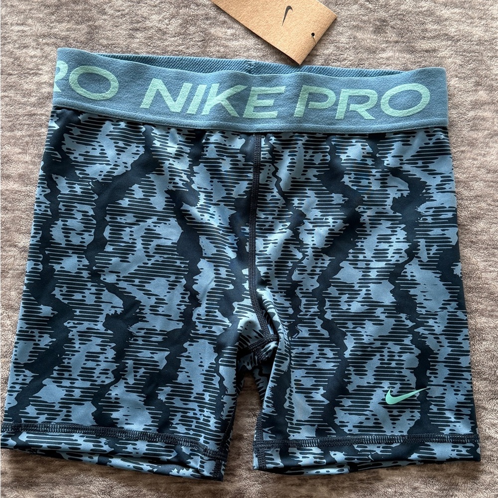 Nike Pro Light Blue Dri-FIT Shorts - Picture 5 of 8